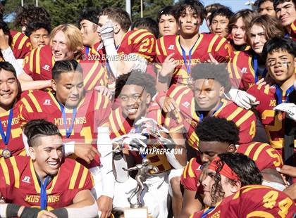 Thumbnail 2 in Balboa vs. Lincoln (CIF SF Final) photogallery.