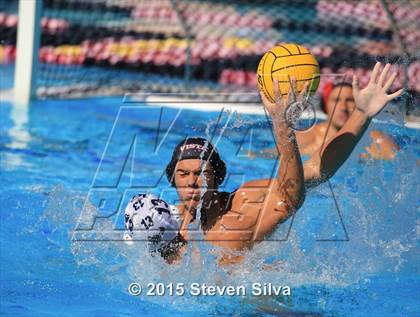 Thumbnail 2 in Vista vs. La Costa Canyon (CIF SDS D1 Quarterfinal) photogallery.