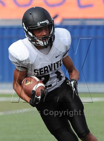 Thumbnail 3 in FR: Servite @ Bishop Gorman photogallery.