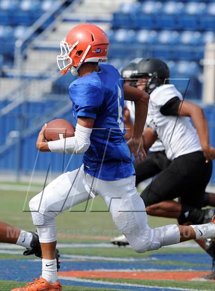 Thumbnail 2 in FR: Servite @ Bishop Gorman photogallery.