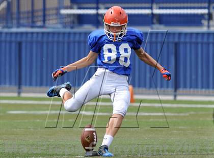 Thumbnail 2 in FR: Servite @ Bishop Gorman photogallery.