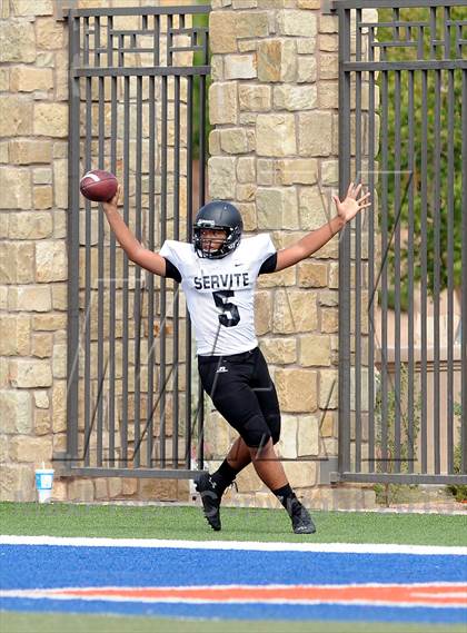 Thumbnail 2 in FR: Servite @ Bishop Gorman photogallery.