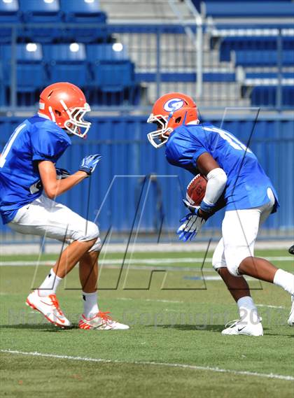 Thumbnail 2 in FR: Servite @ Bishop Gorman photogallery.