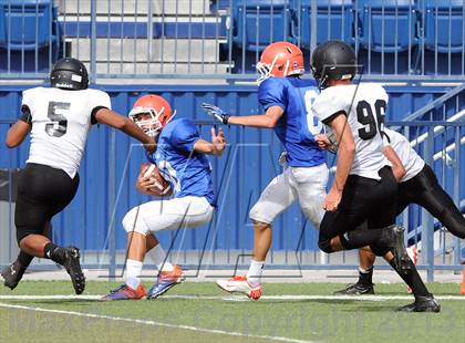 Thumbnail 3 in FR: Servite @ Bishop Gorman photogallery.