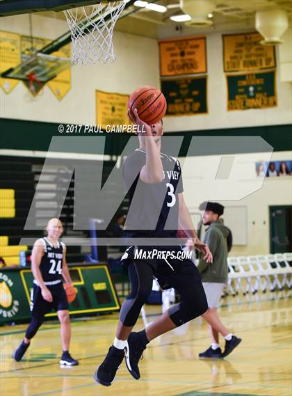 Thumbnail 3 in La Joya Community vs Mountain View (Horizon Holiday Hoops Tournament) photogallery.
