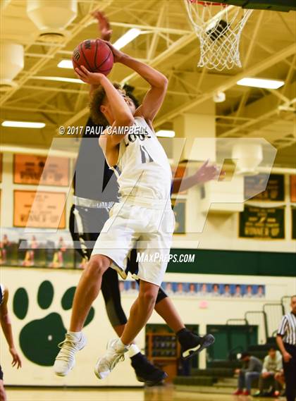 Thumbnail 3 in La Joya Community vs Mountain View (Horizon Holiday Hoops Tournament) photogallery.