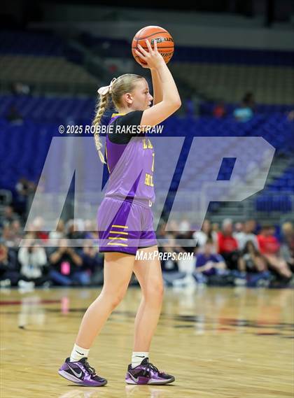 Thumbnail 1 in Liberty Hill vs. Monterey (UIL 5A Basketball Division II Final) photogallery.