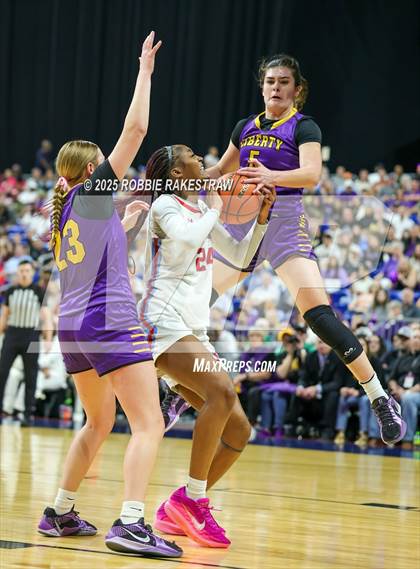 Thumbnail 1 in Liberty Hill vs. Monterey (UIL 5A Basketball Division II Final) photogallery.