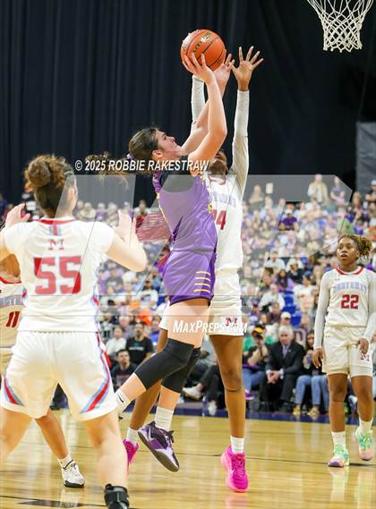 Thumbnail 1 in Liberty Hill vs. Monterey (UIL 5A Basketball Division II Final) photogallery.