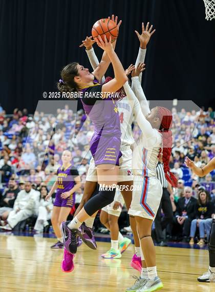Thumbnail 1 in Liberty Hill vs. Monterey (UIL 5A Basketball Division II Final) photogallery.