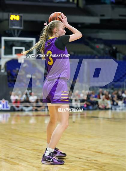 Thumbnail 2 in Liberty Hill vs. Monterey (UIL 5A Basketball Division II Final) photogallery.