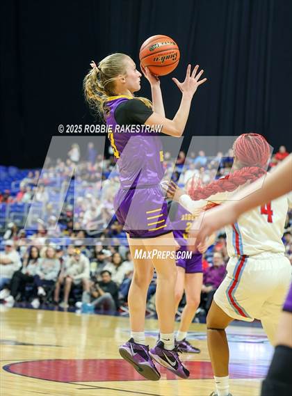 Thumbnail 2 in Liberty Hill vs. Monterey (UIL 5A Basketball Division II Final) photogallery.