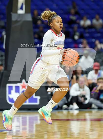 Thumbnail 2 in Liberty Hill vs. Monterey (UIL 5A Basketball Division II Final) photogallery.