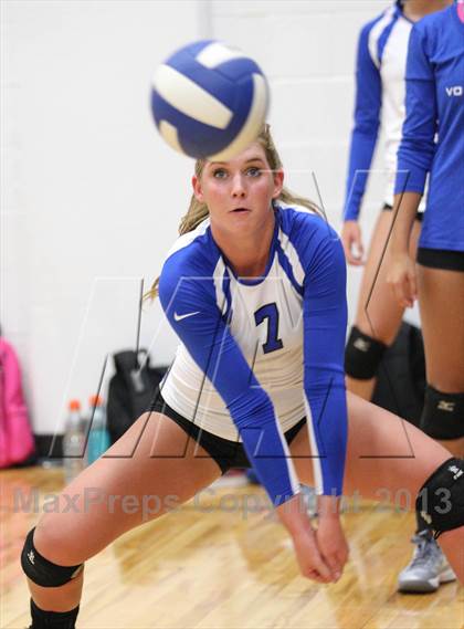 Thumbnail 1 in Bishop Kenny @ Bartram Trail photogallery.