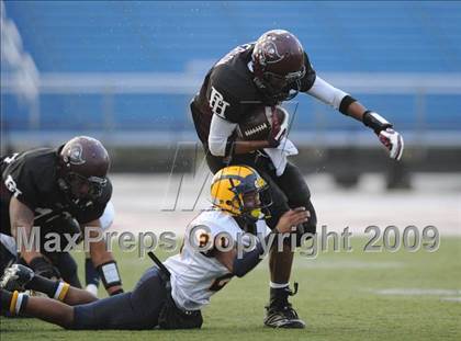 Thumbnail 2 in Piedmont Hills vs. Milpitas (CIF CCS Playoffs) photogallery.