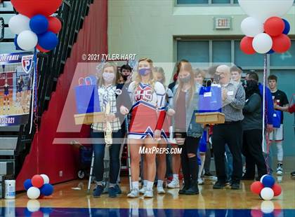 Thumbnail 2 in Greenfield-Central @ Plainfield photogallery.