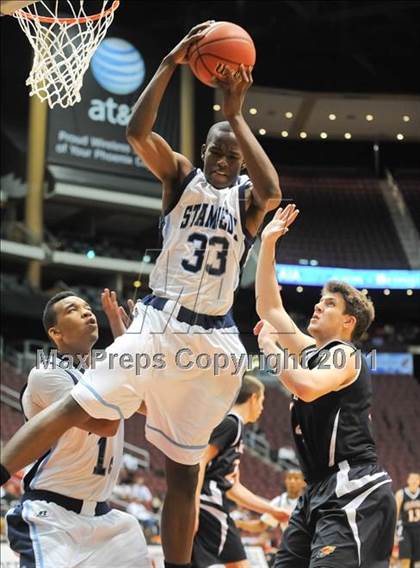 Thumbnail 1 in Chaparral vs. Fairfax (AIA State 5A-II Final) photogallery.