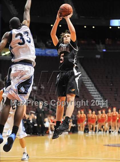 Thumbnail 3 in Chaparral vs. Fairfax (AIA State 5A-II Final) photogallery.