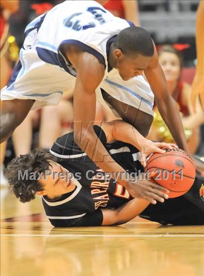 Thumbnail 1 in Chaparral vs. Fairfax (AIA State 5A-II Final) photogallery.