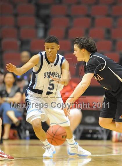 Thumbnail 1 in Chaparral vs. Fairfax (AIA State 5A-II Final) photogallery.