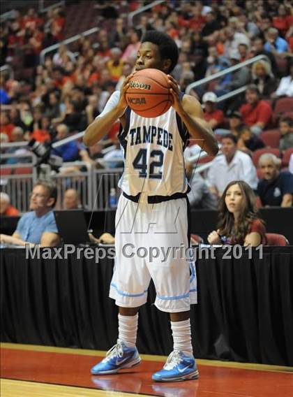 Thumbnail 3 in Chaparral vs. Fairfax (AIA State 5A-II Final) photogallery.