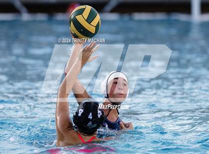Thumbnail 1 in Menlo @ Palo Alto (Scrimmage) photogallery.