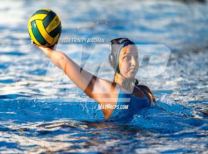Thumbnail 3 in Menlo @ Palo Alto (Scrimmage) photogallery.