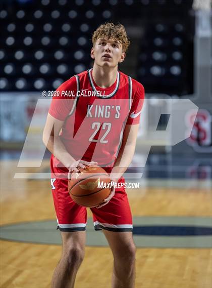 Thumbnail 3 in King's vs. Mount Si (King Showcase) photogallery.