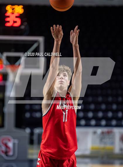 Thumbnail 1 in King's vs. Mount Si (King Showcase) photogallery.