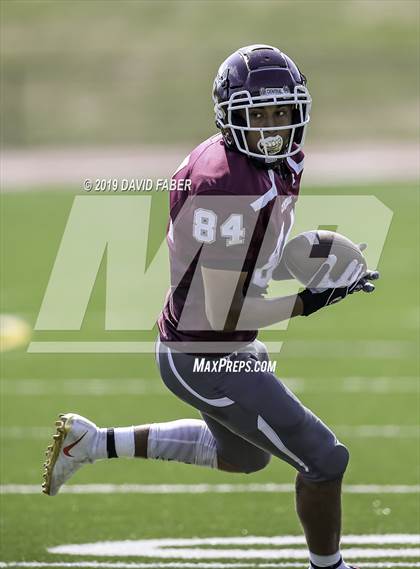 Thumbnail 2 in Wheeling Central Catholic vs. Western Reserve Academy photogallery.