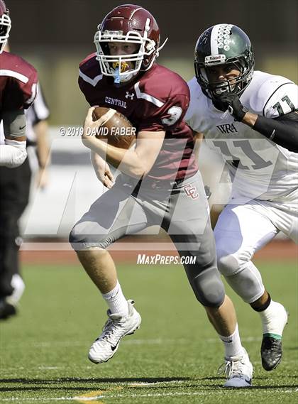 Thumbnail 2 in Wheeling Central Catholic vs. Western Reserve Academy photogallery.