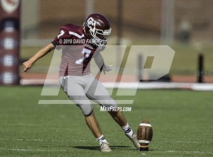 Thumbnail 1 in Wheeling Central Catholic vs. Western Reserve Academy photogallery.