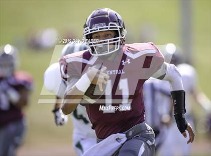Thumbnail 2 in Wheeling Central Catholic vs. Western Reserve Academy photogallery.