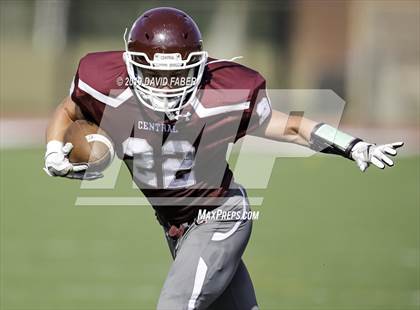 Thumbnail 2 in Wheeling Central Catholic vs. Western Reserve Academy photogallery.