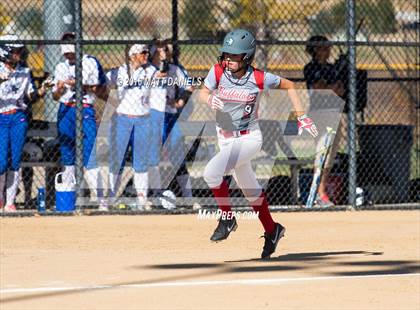 Thumbnail 2 in Legend vs. Smoky Hill (CHSAA 5A Region 6 Playoff) photogallery.
