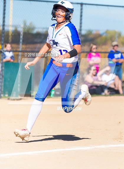 Thumbnail 1 in Legend vs. Smoky Hill (CHSAA 5A Region 6 Playoff) photogallery.