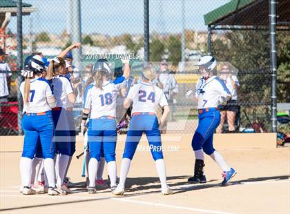 Thumbnail 3 in Legend vs. Smoky Hill (CHSAA 5A Region 6 Playoff) photogallery.