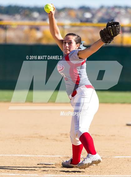 Thumbnail 2 in Legend vs. Smoky Hill (CHSAA 5A Region 6 Playoff) photogallery.