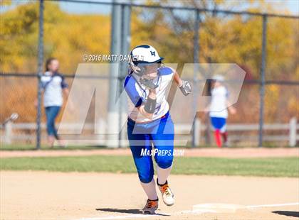 Thumbnail 3 in Legend vs. Smoky Hill (CHSAA 5A Region 6 Playoff) photogallery.