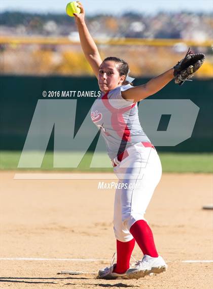 Thumbnail 1 in Legend vs. Smoky Hill (CHSAA 5A Region 6 Playoff) photogallery.