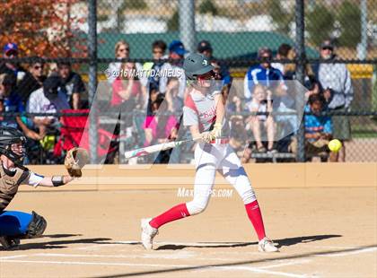 Thumbnail 2 in Legend vs. Smoky Hill (CHSAA 5A Region 6 Playoff) photogallery.