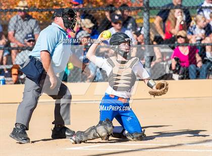Thumbnail 2 in Legend vs. Smoky Hill (CHSAA 5A Region 6 Playoff) photogallery.