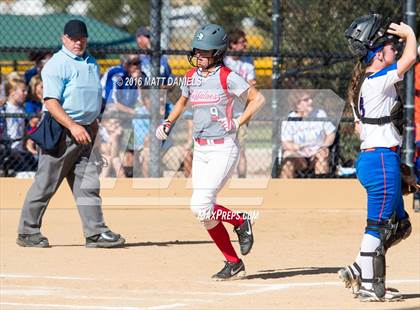 Thumbnail 3 in Legend vs. Smoky Hill (CHSAA 5A Region 6 Playoff) photogallery.