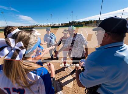 Thumbnail 1 in Legend vs. Smoky Hill (CHSAA 5A Region 6 Playoff) photogallery.