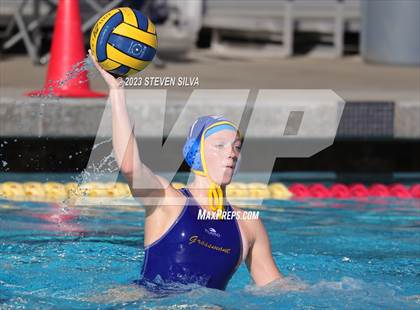 Thumbnail 3 in Grossmont vs. Patrick Henry (San Diego Open) photogallery.
