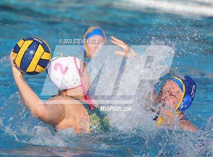 Thumbnail 3 in Grossmont vs. Patrick Henry (San Diego Open) photogallery.
