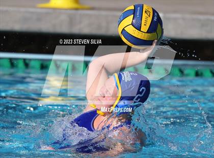 Thumbnail 3 in Grossmont vs. Patrick Henry (San Diego Open) photogallery.