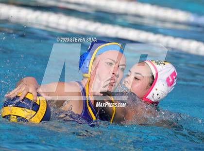 Thumbnail 3 in Grossmont vs. Patrick Henry (San Diego Open) photogallery.