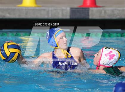 Thumbnail 3 in Grossmont vs. Patrick Henry (San Diego Open) photogallery.