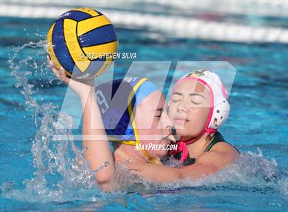 Thumbnail 2 in Grossmont vs. Patrick Henry (San Diego Open) photogallery.